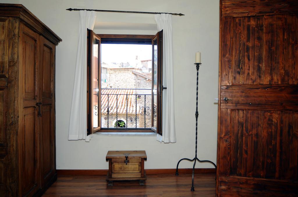 La Dimora Del Ghibellino Villa Тиволи Стая снимка